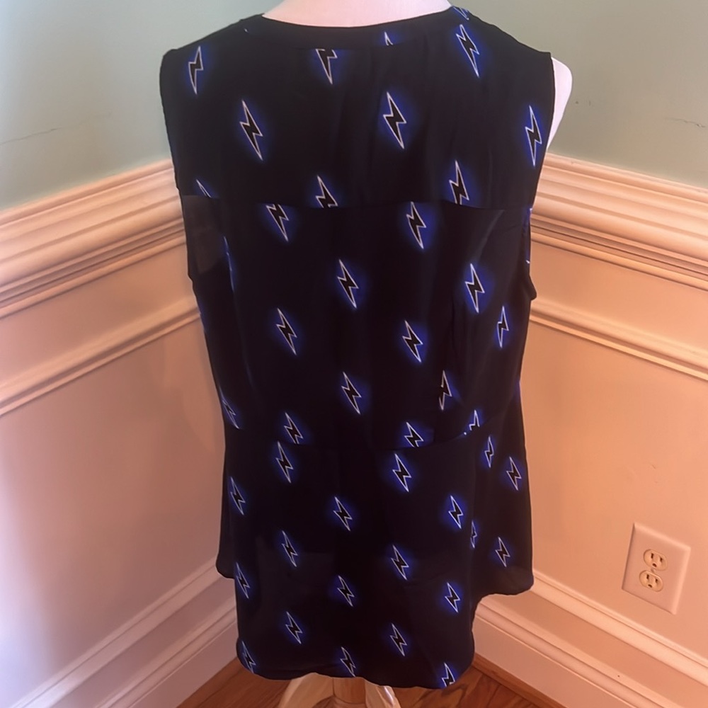 Torrid Top - Picture 2 of 4